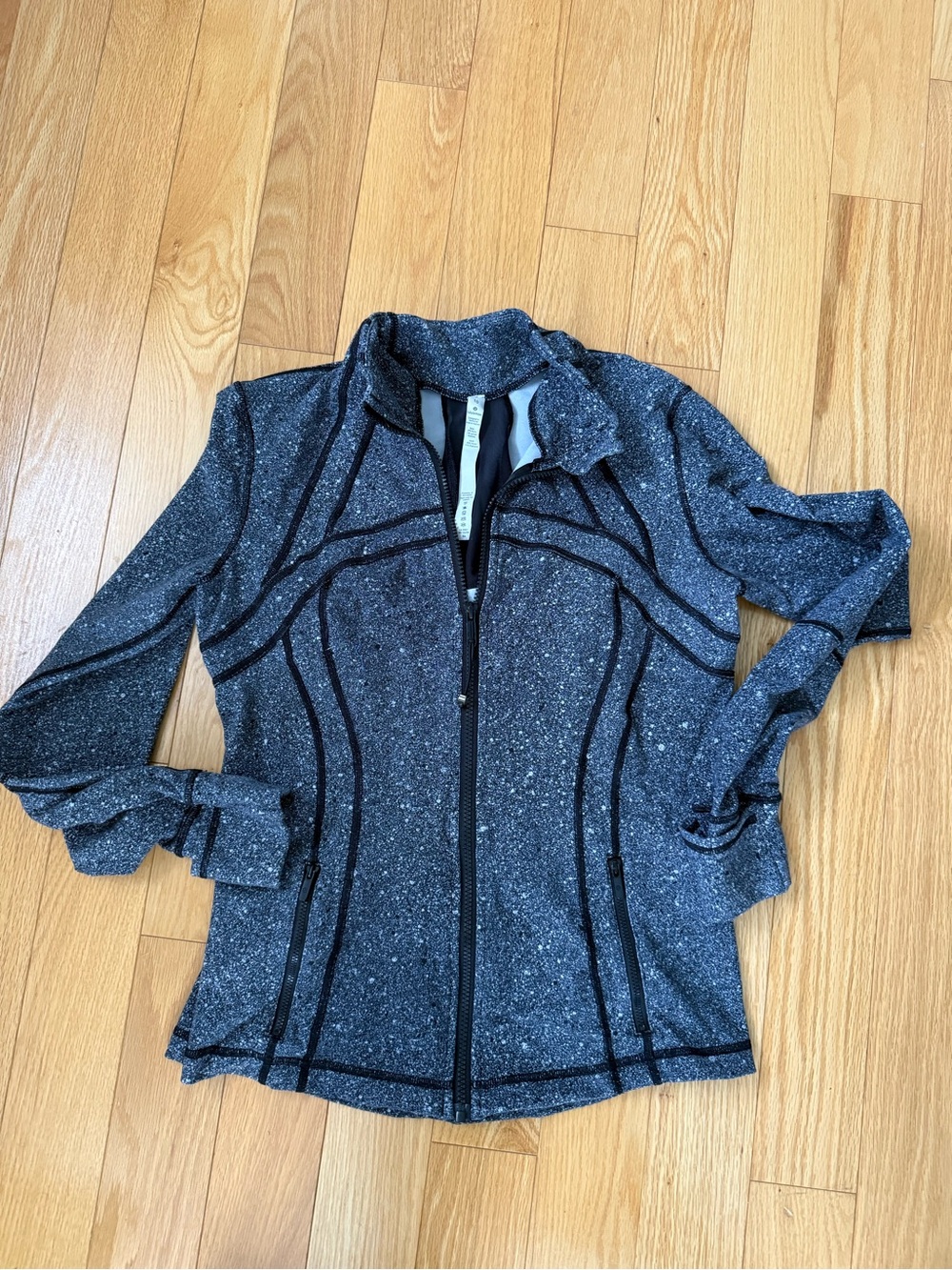 Lululemon define Jacket